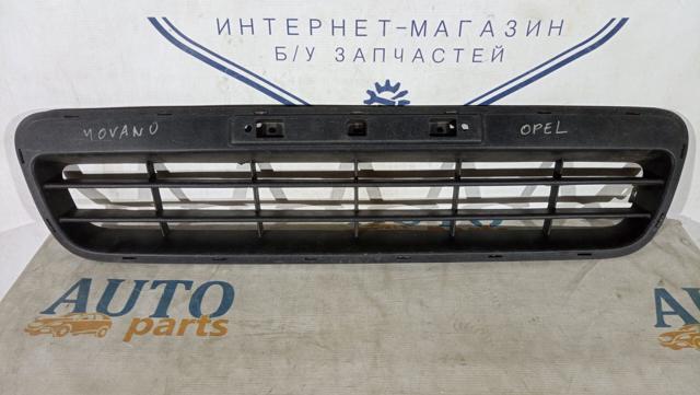Бампер передний 9212423 GM