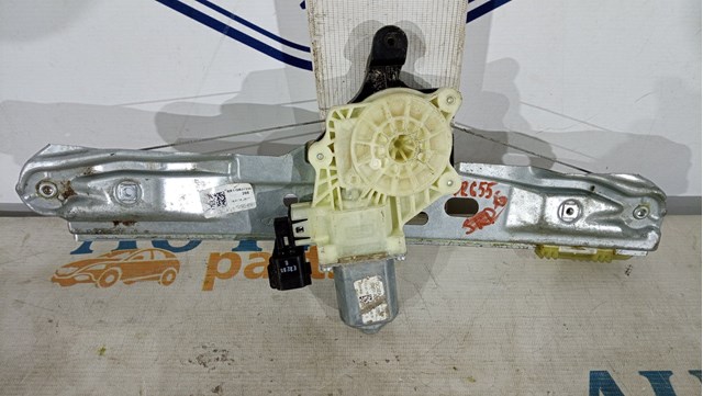 Стеклоподъемник задней правой двери 924131104 FORD