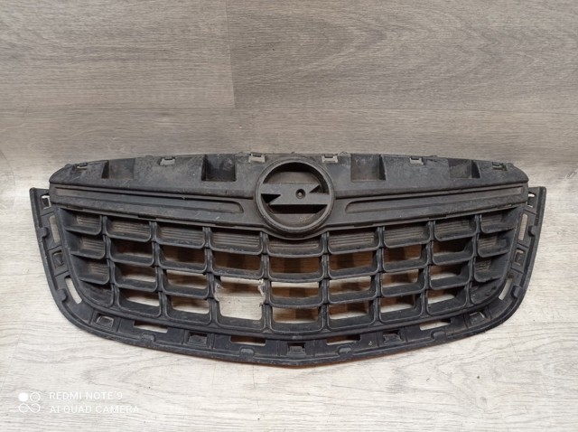 Облицовка радиатора 95391779 OPEL