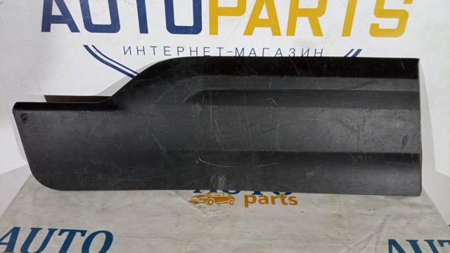 Накладка задней правой двери, нижняя 9820168980 PEUGEOT