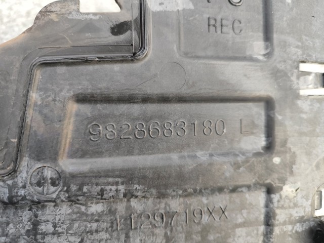 PEUGEOT 9828683180 в наличии Ирпень