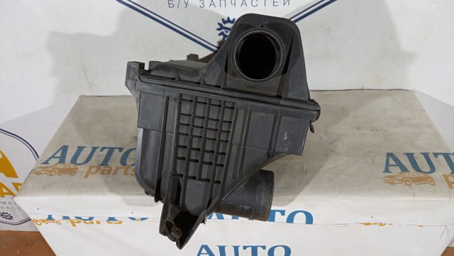 A0000903701 Корпус воздушного фильтра купить Львов