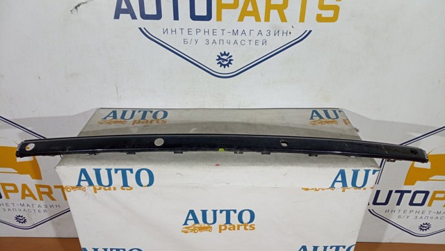 MERCEDES A2038852921 Молдинг бампера заднего центральный в наличии Винница