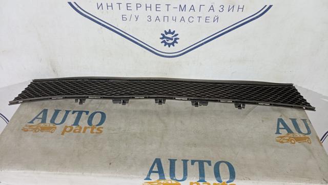 2138850622 MERCEDES Решетка бампера переднего центральная купить в Тернополь