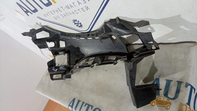 MERCEDES A2138850965 Кронштейн бампера переднего левый в наличии Ровно