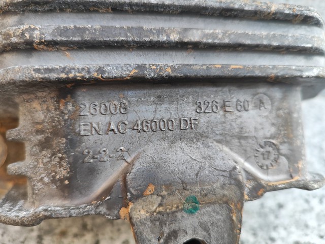 MERCEDES A2462400617 Левая подушка двигателя в наличии Кривой Рог