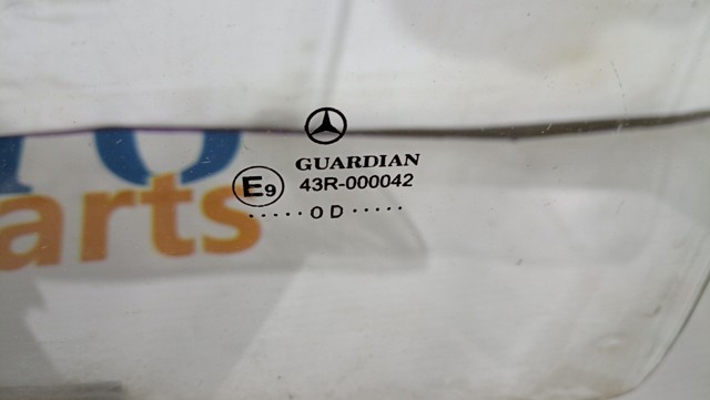 A9017200418 MERCEDES Стекло двери передней правой купить в Харьков