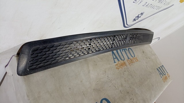A9018300718 MERCEDES Решетка капота купить в Павлоград