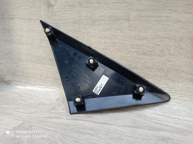 MERCEDES A9068110007 Накладка (крышка) зеркала заднего вида левая в наличии Киев