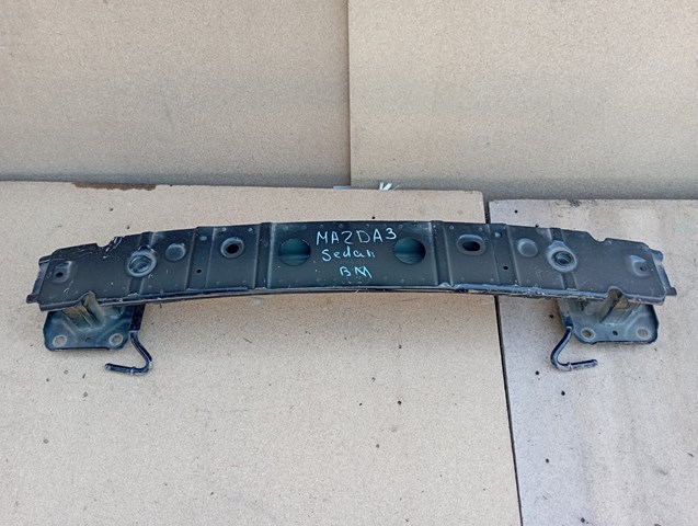 Буфер бампера переднего B61K50070A MAZDA
