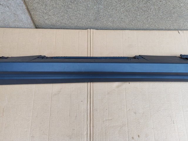LAND ROVER BJ3M10154RH в наличии Запорожье