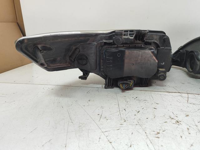 FORD BS7113W030AE Левая фара в наличии Кривой Рог