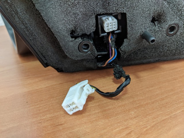 MAZDA E4022683 в наличии Каменское