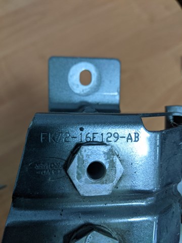 LAND ROVER FK7216E129AB в наличии Львов