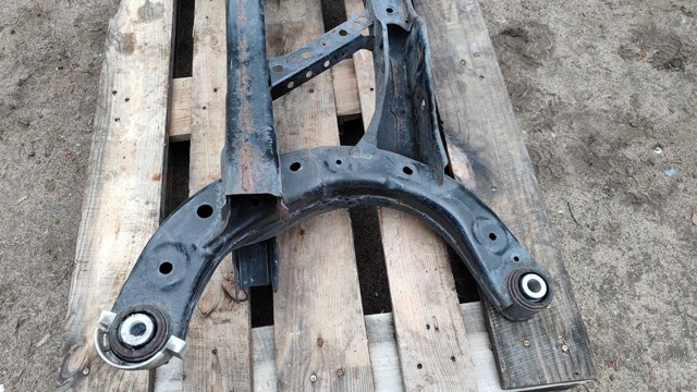 MAZDA GHP92880XC Подрамник задний в наличии Николаев