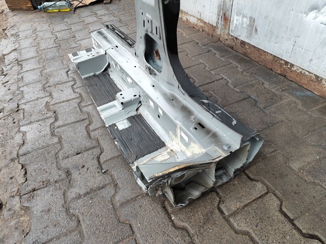 GHY370271 MAZDA Порог внешний правый купить в Чернигов