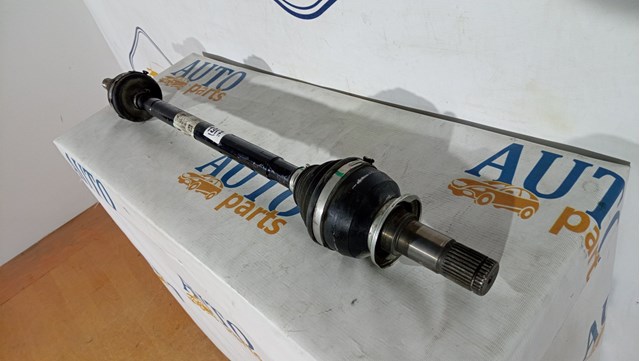 JAGUAR GX734K138DB Полуось задняя правая в наличии Николаев