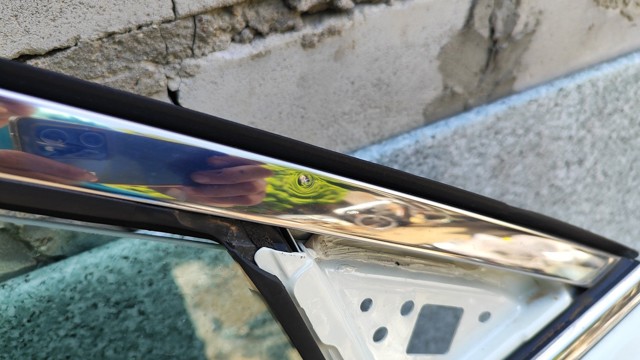 H010M5H5AA NISSAN Дверь передняя правая купить в Чернигов