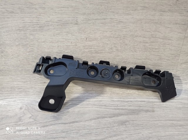 Левый кронштейн заднего бампера H1BB17A882A1E FORD