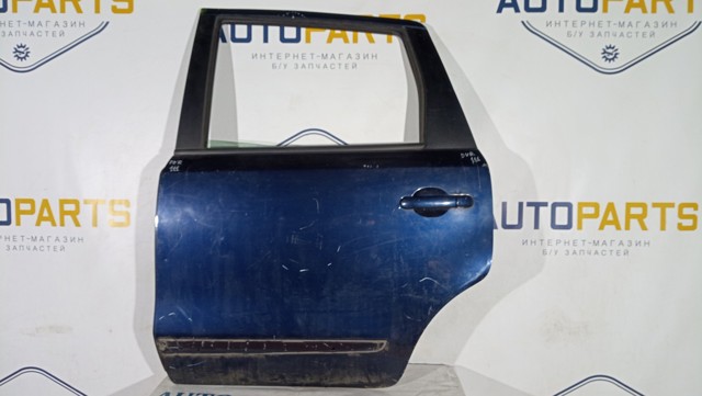 Дверь пассажирская задняя левая H21019U0M0 NISSAN