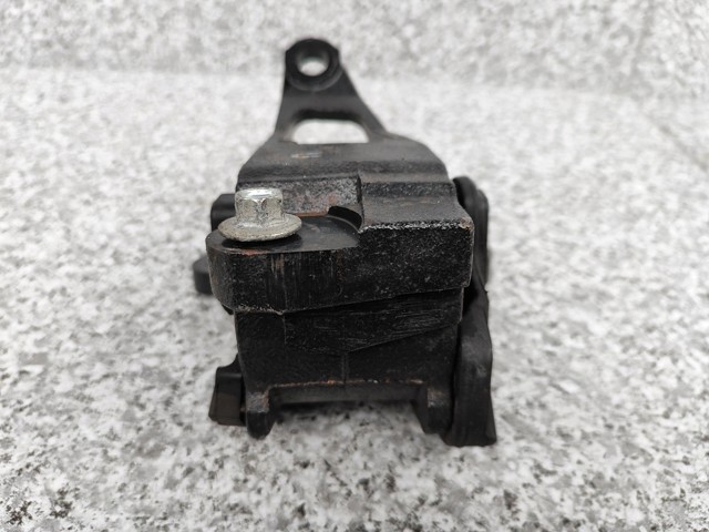 KD6239070B MAZDA Левая подушка двигателя купить в Львов