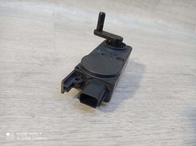 FORD LJ9B8476AD в наличии Хмельницкий
