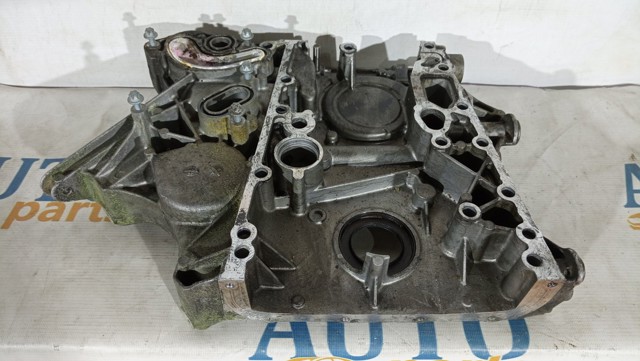 R6110151102 MERCEDES Крышка мотора передняя купить в Киев