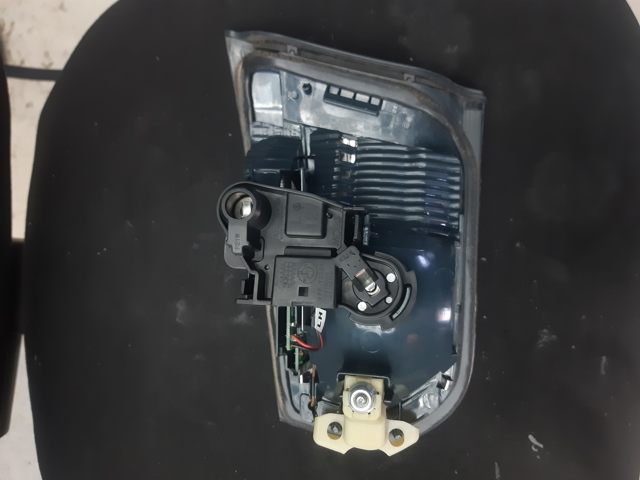 63217371111 BMW Фонарь задний левый внутренний купить в Житомир