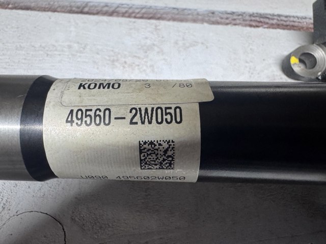495602W050 Вал привода полуоси купить Украина