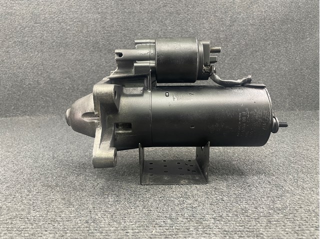BOSCH 0001110065 Стартер в наличии Украина