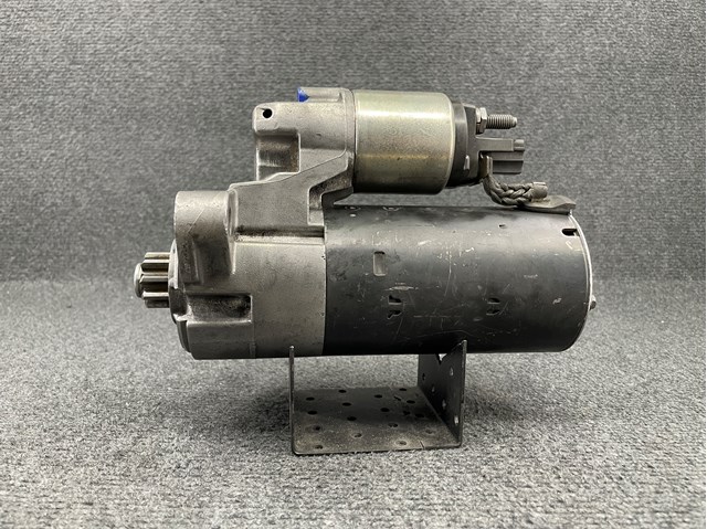0001125519 BOSCH Стартер купить в Чернигов