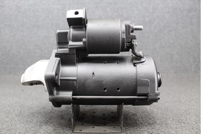 BOSCH 0001223013 Стартер в наличии Николаев