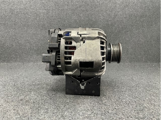 BOSCH 0124225011 Генератор в наличии Черкассы