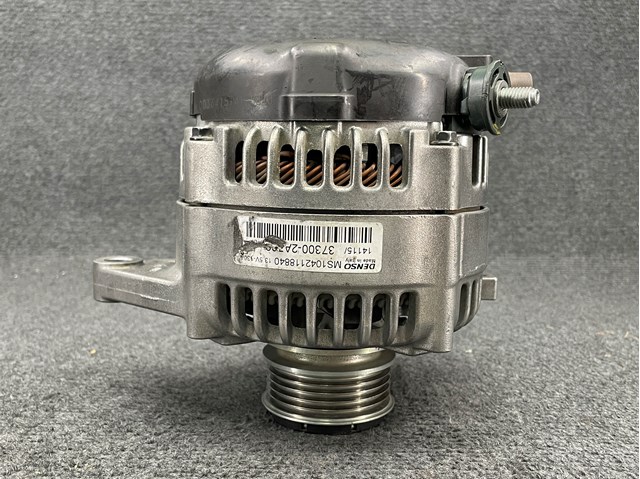 Генератор автомобильный 373002A700 HYUNDAI