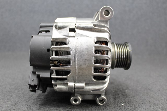 Генератор автомобильный FG15T044 VALEO