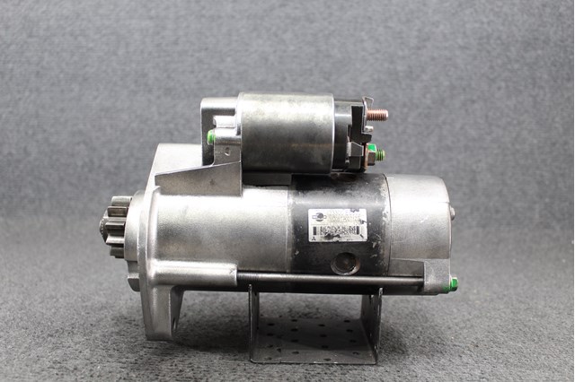 Стартер M008T76071 MITSUBISHI