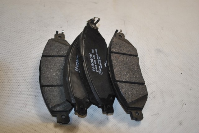BOSCH 0986424682 Колодки тормозные передние дисковые в наличии Винница