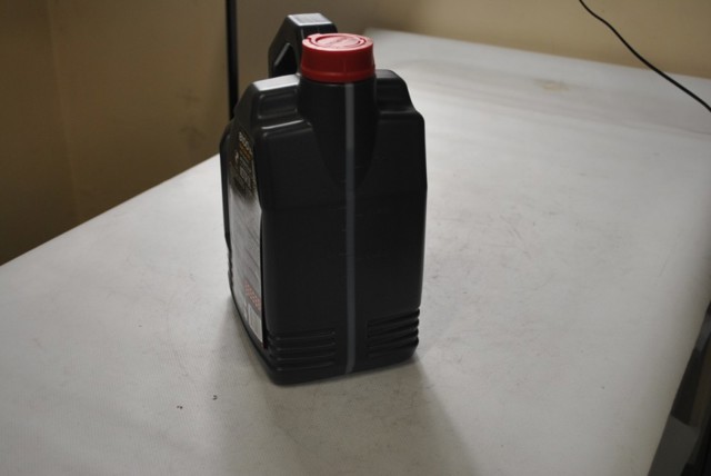 MOTUL 104533 Масло моторное в наличии Киев
