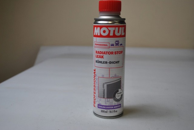 Остановка течи в системе охлаждения 108126 MOTUL
