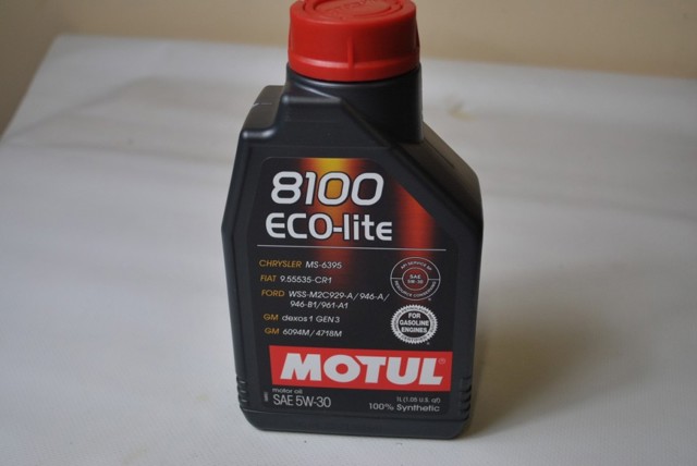 MOTUL 108212 Моторное масло в наличии Николаев