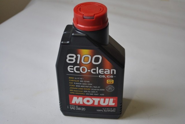 MOTUL 108813 Моторное масло в наличии Николаев