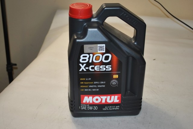 MOTUL 108945 Масло моторное в наличии Сумы