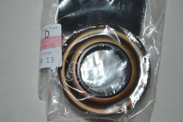 331424BA0C NISSAN Правый сальник полуоси купить в Украина