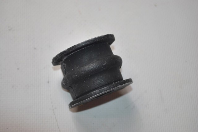 NISSAN 546131BF7A Втулка стабилизатора заднего в наличии Сумы