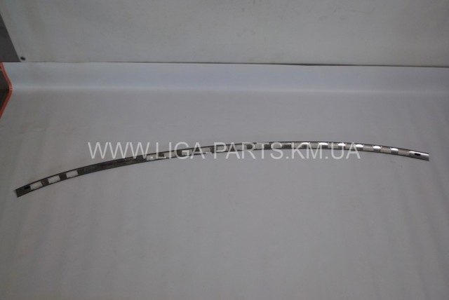 727511LA0A NISSAN Молдинг лобового стекла верхний купить в Львов