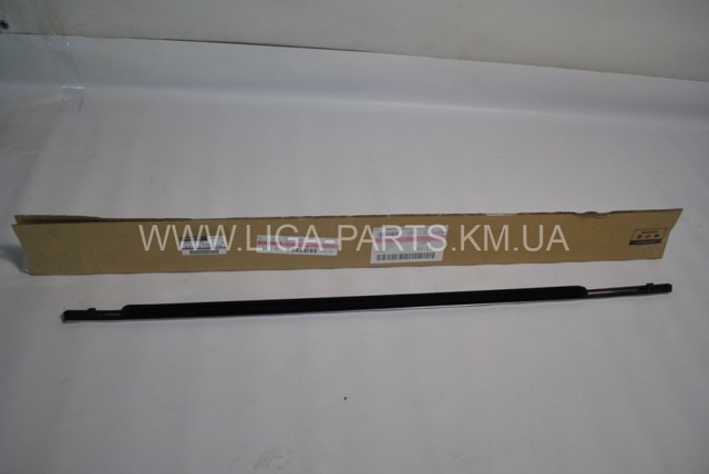 NISSAN 828211CA0A в наличии Львов