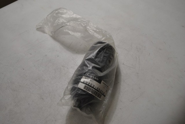 D82034GA0A NISSAN Пыльник рулевого механизма (рейки) купить в Черкассы