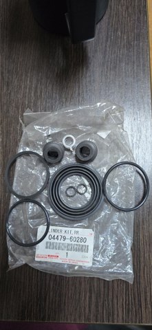0447960280 TOYOTA Ремкомплект суппорта тормозного заднего купить в Одесса