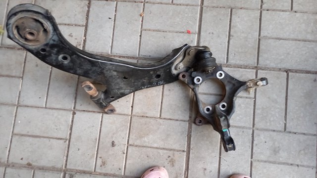 Цапфа поворотная правая 4321106250 TOYOTA
