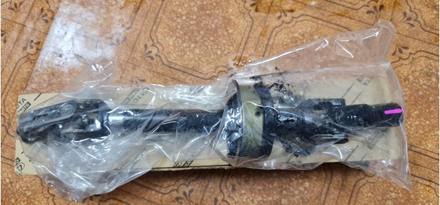 4522033352 TOYOTA Вал рулевой колонки купить в Львов